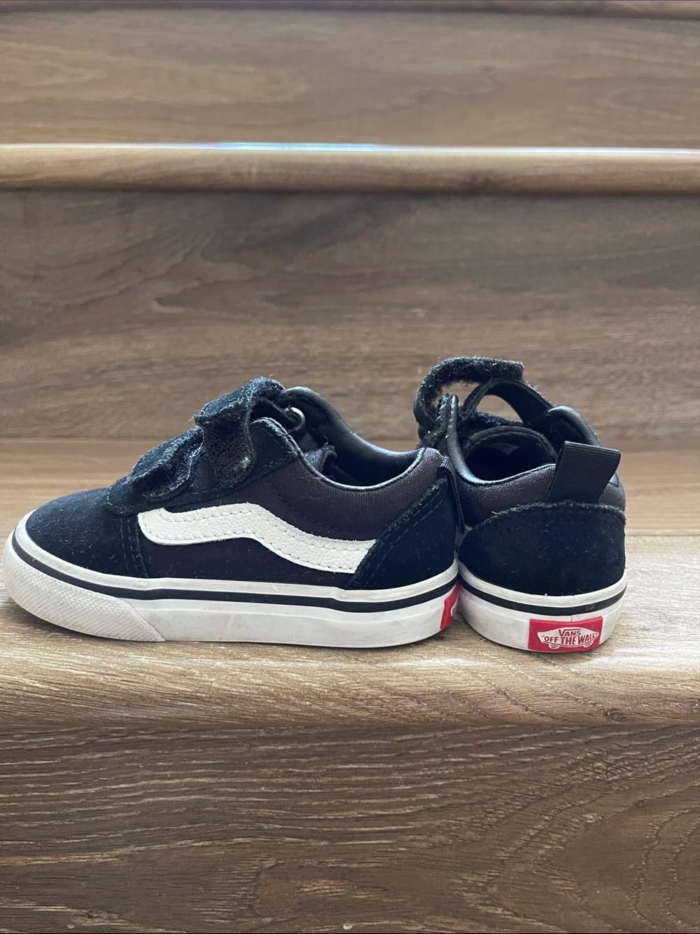 Vans Kids Black and White Velcro Old Skool Sneakers